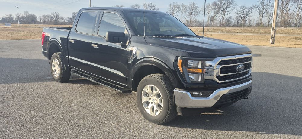 2023 Ford F-150 XLT's photo