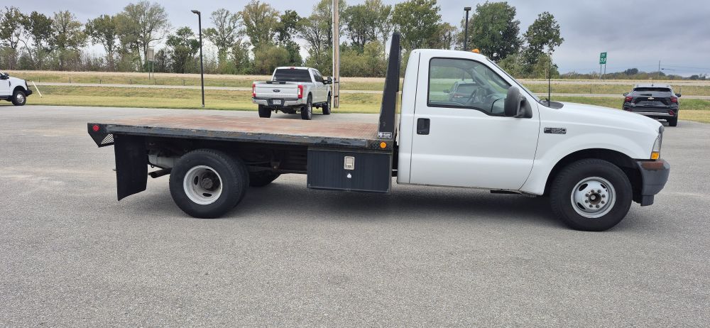 2003 Ford F-350 Super Duty XLT - Photo 6