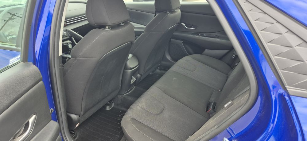 2024 Hyundai Elantra SE - Photo 9